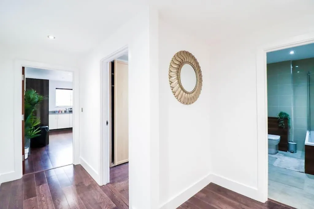 Luxury Central London Flat Wroof Terrace Close To Train Station 0*,